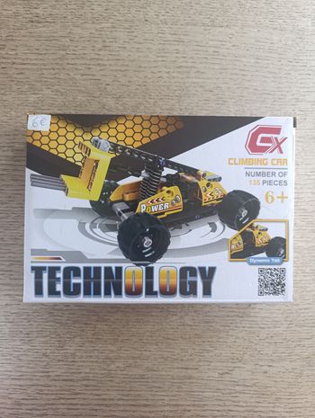 Climbing car