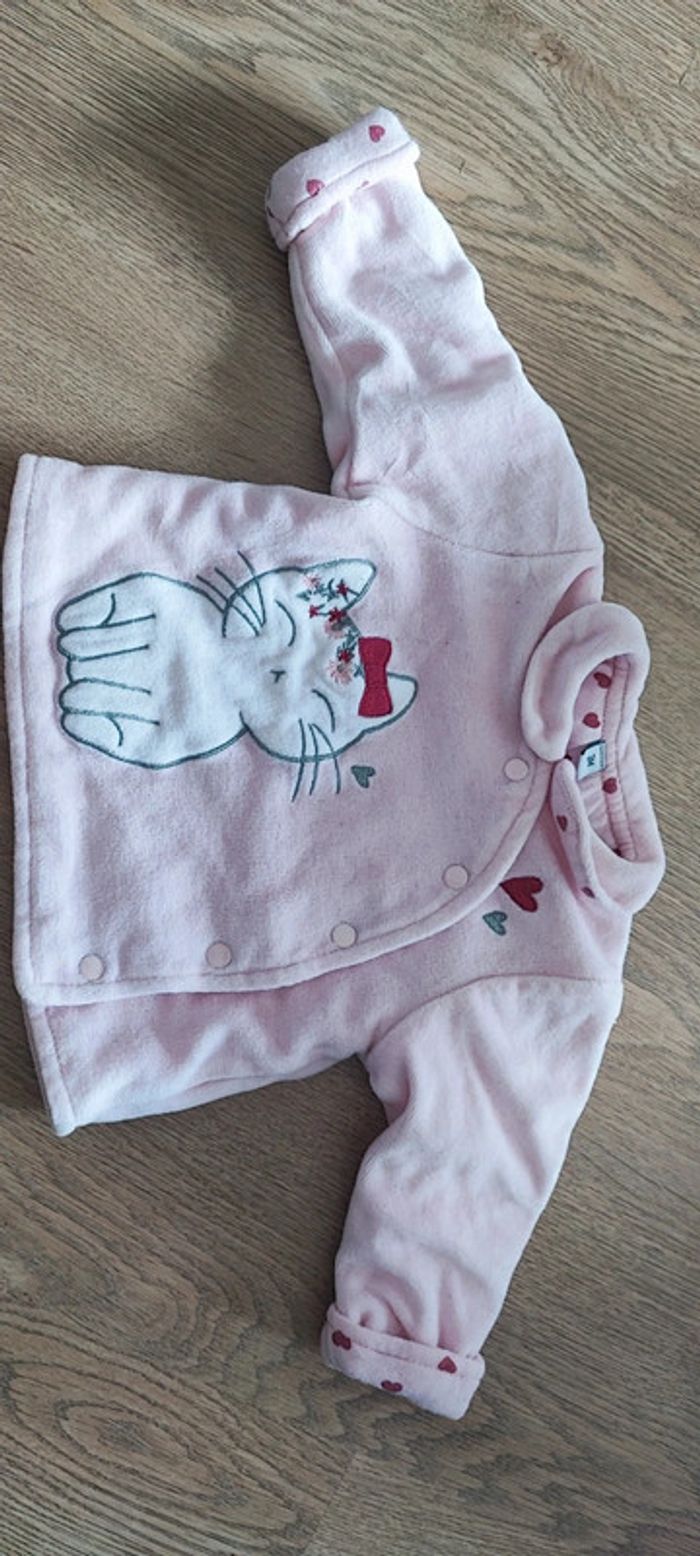 Lot 6 pyjamas en très bon état taille 3 mois - photo numéro 9