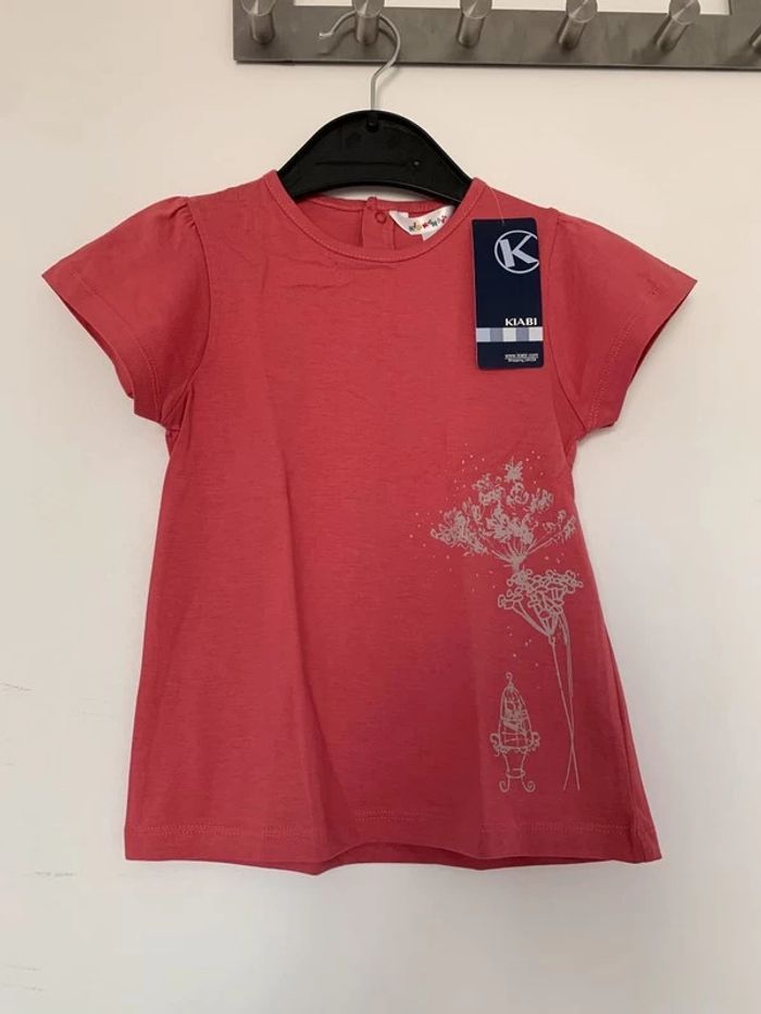 T-shirt rose neuf 4 ans