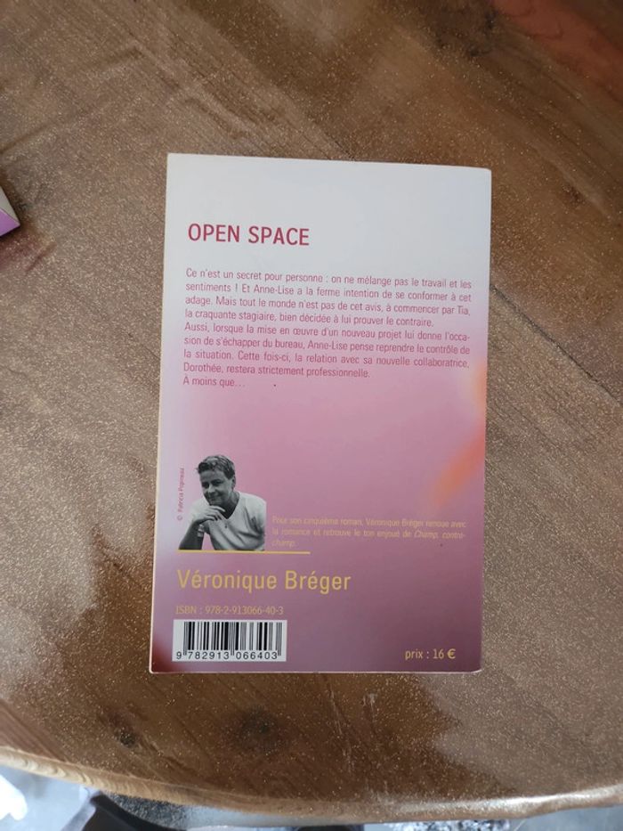 Livre Open space - photo numéro 8