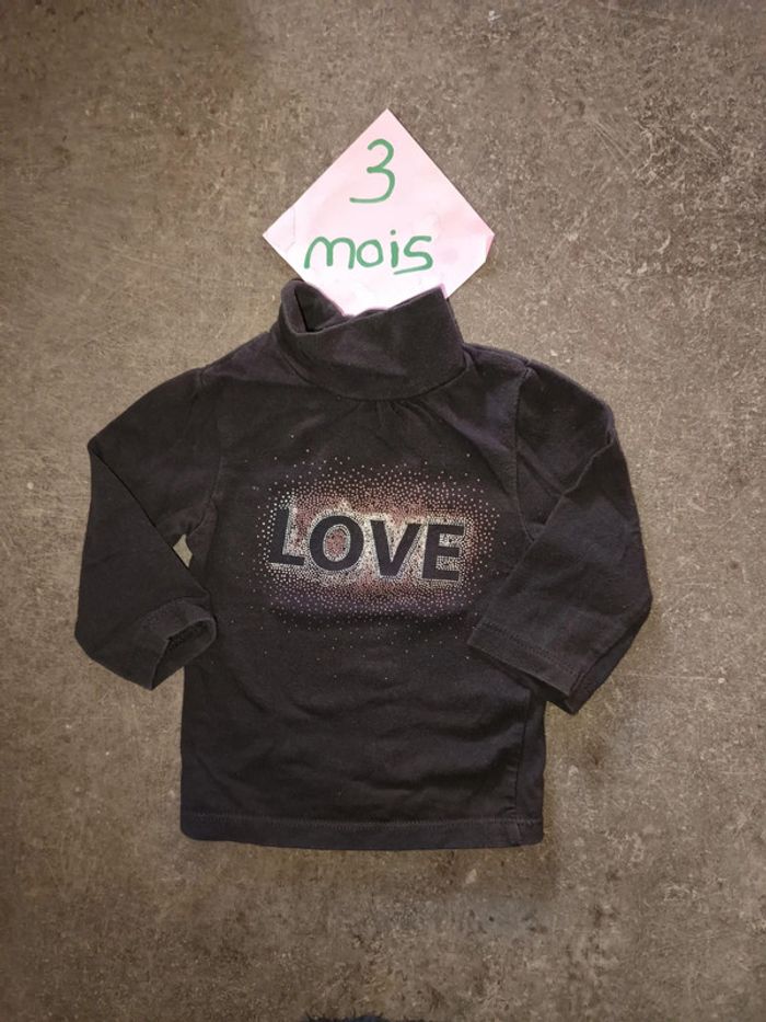 Sous pull "love" 3 mois