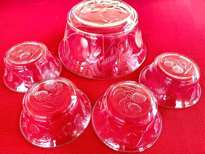 Ensemble 1 bol saladier + 4 bols dessert - photo numéro 5