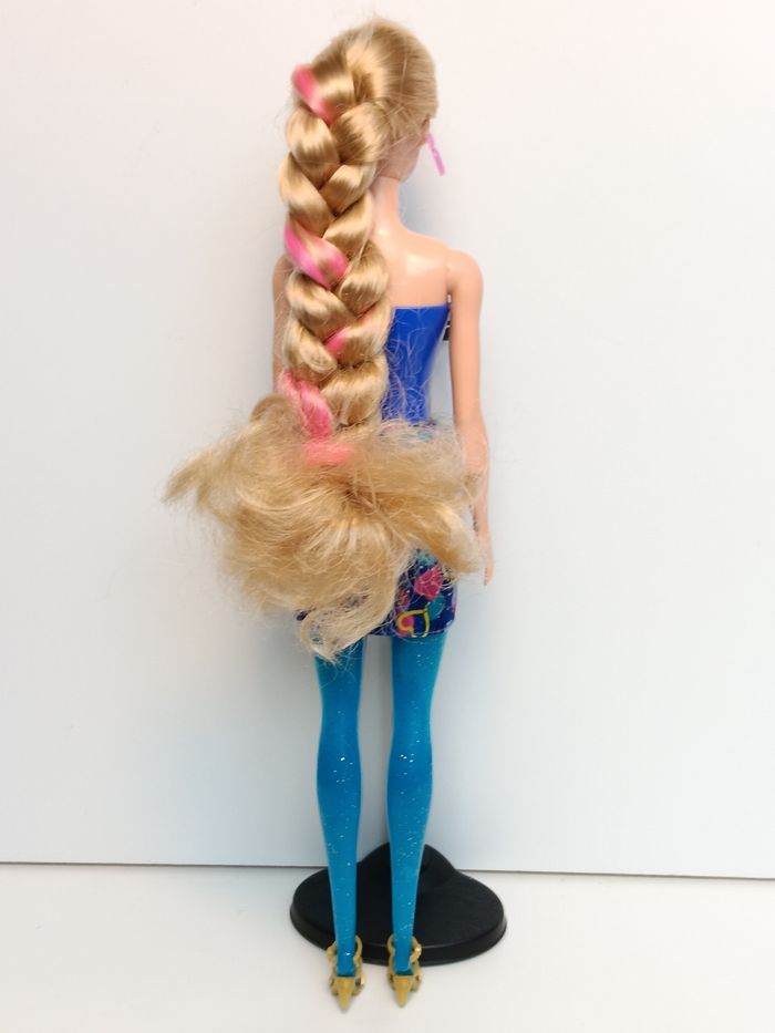 Poupée mattel barbie Color Reveal série 7 gtl82 - photo numéro 4