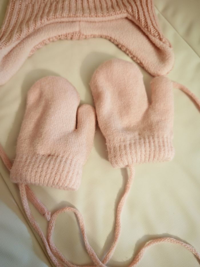 Ensemble bonnet + moufles rose - photo numéro 3