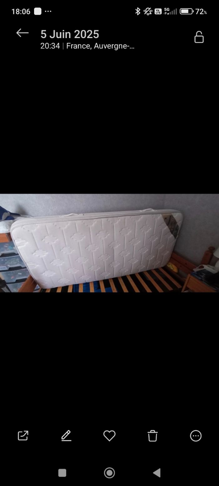 Ensemble lit 90 /190cm sommier matelas et table de chevet - photo numéro 5
