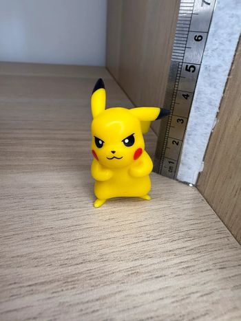 Figurine pikachu Pokémon