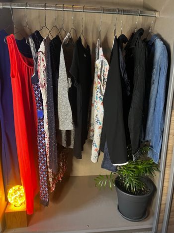 3€ le vêtements 10€ les 4 