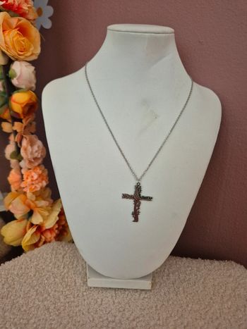 Collier croix
