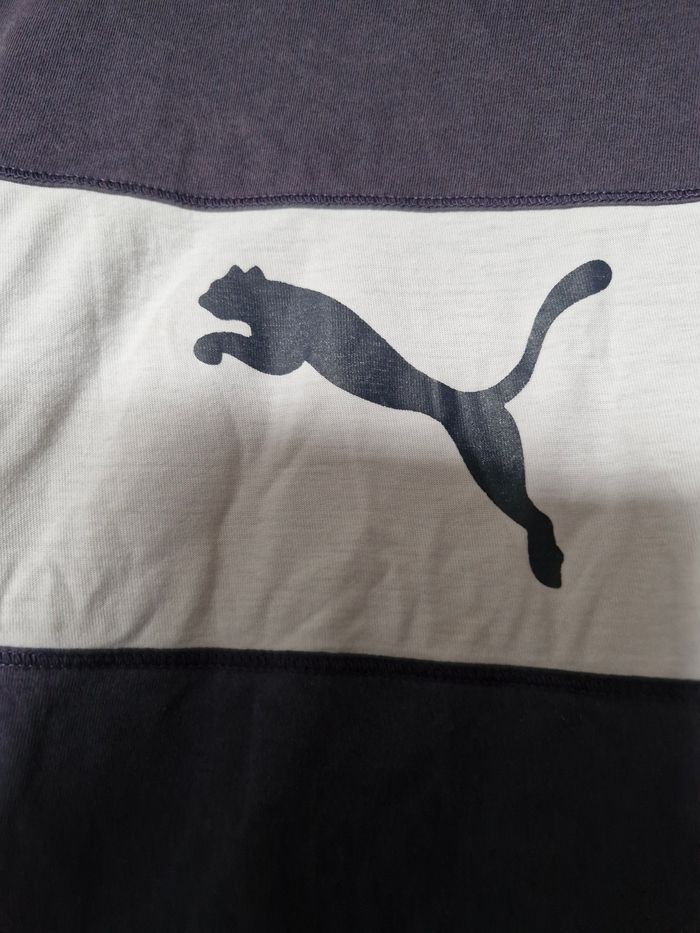 Superbe tshirt Puma coupe classique - photo numéro 2