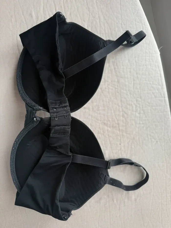 Soutien gorge - photo numéro 2