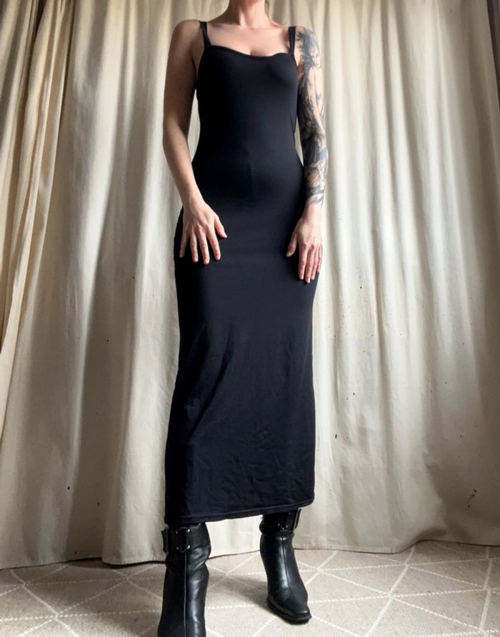 Robe slip on noire iconique vintage made in France 🇫🇷 90s Goth - Taille S - photo numéro 4
