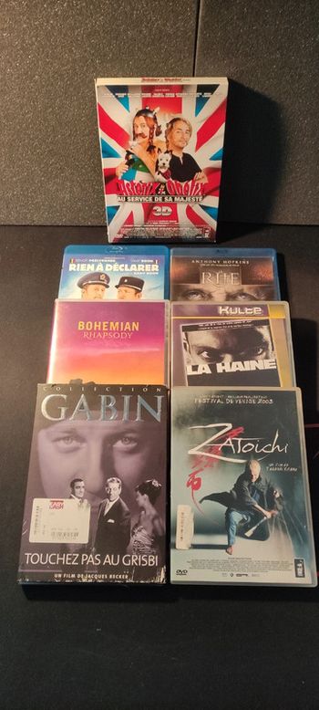 Lot de DVD et Blu-ray
