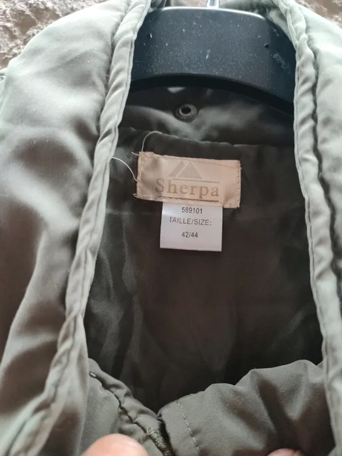 Veste longue taille 42/44 marque sherpa - photo numéro 7