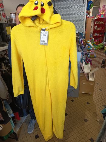 Pyjama 8ans neuf