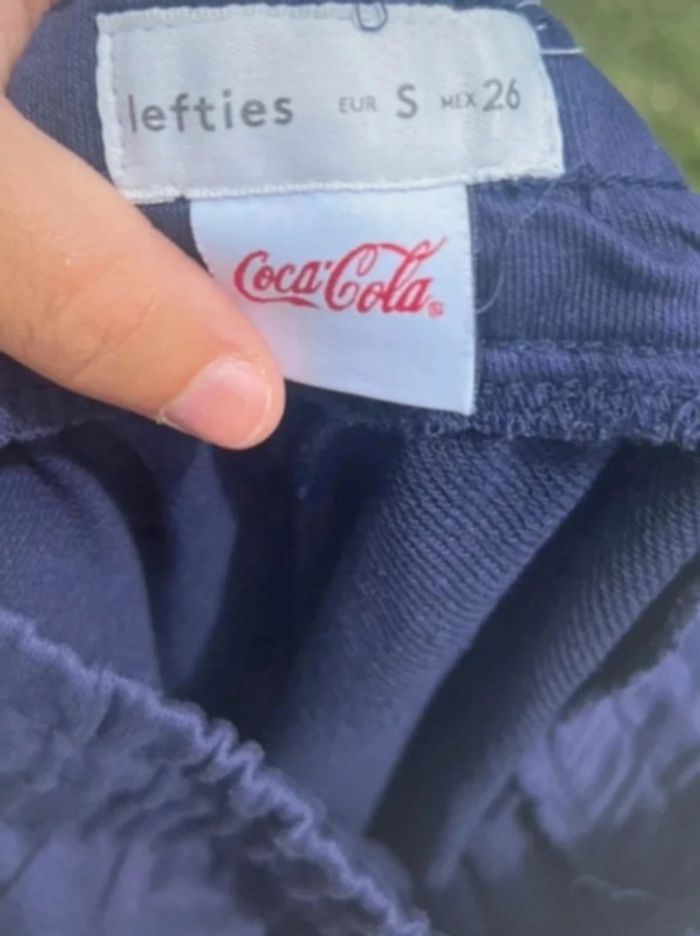 Jogging coca cola taille S bon état - photo numéro 5