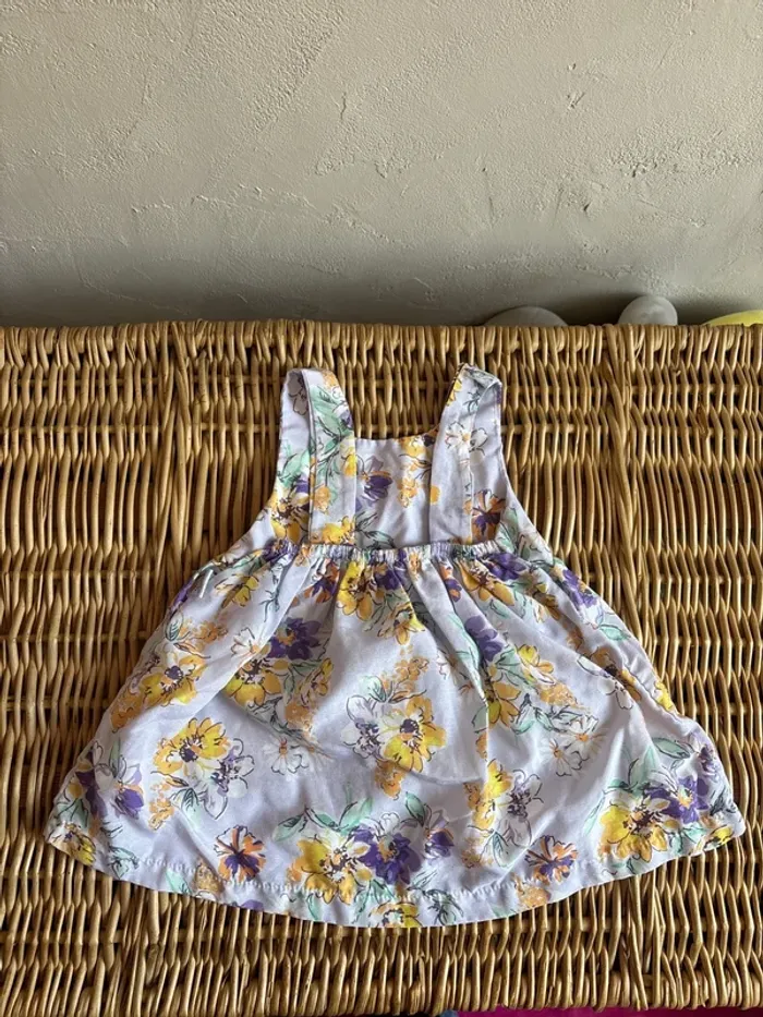 Robe Lilas 2ans kidex’s en très bon état - photo numéro 3