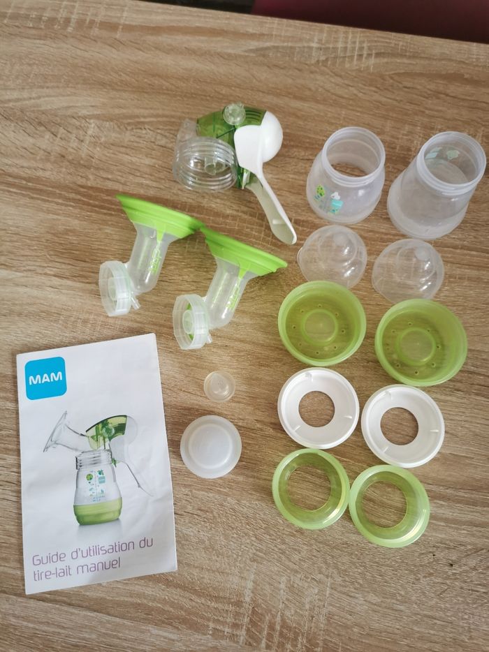 Tire lait manuel MAM - photo numéro 2