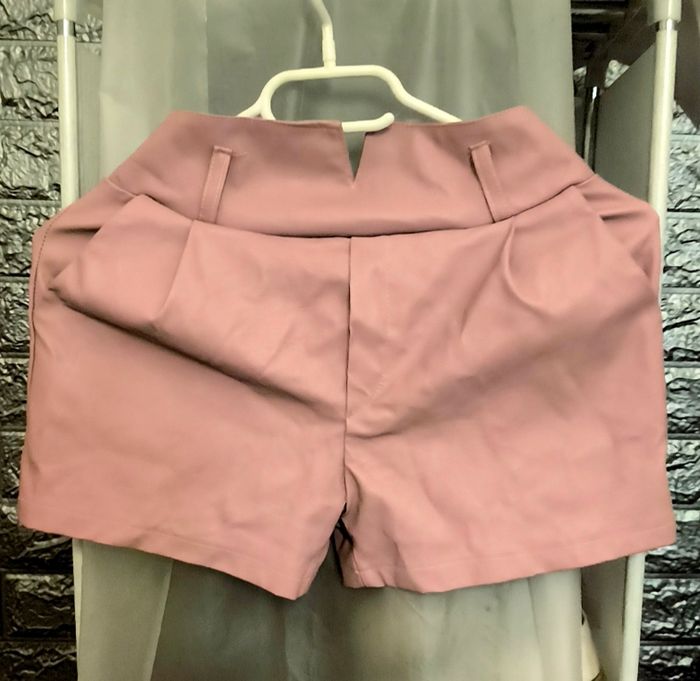 Short simili cuir enfant taille 12 ans boutique indépendante