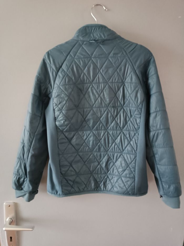 Veste Quechua enfant 8 ans | doudoune légère | bleu | chaude & confortable | randonnée / sport / école - photo numéro 5