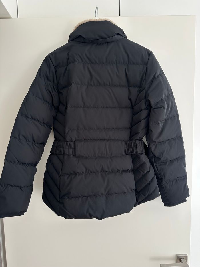 Veste matelassée , doudoune noire C&A avec ceinture, taille M - photo numéro 6