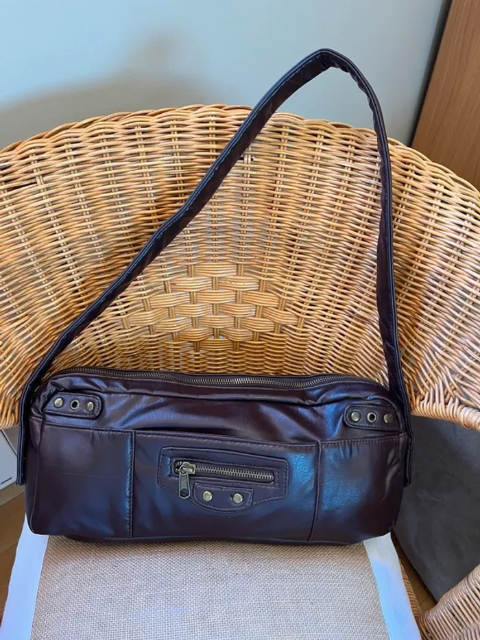 Sac baguette vintage y2k en cuir synthétique marron excellent état[ref 2507SBr136] - photo numéro 11
