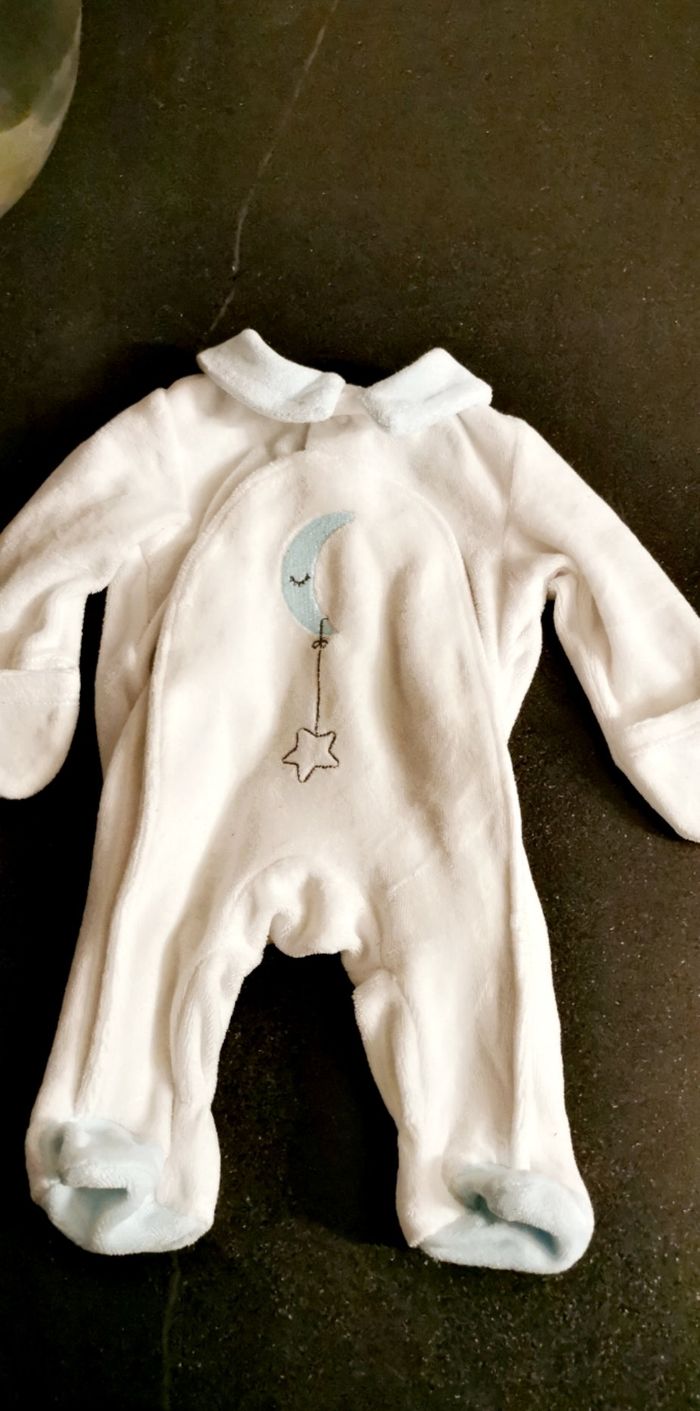 Lot de 3 pyjamas naissance - photo numéro 4