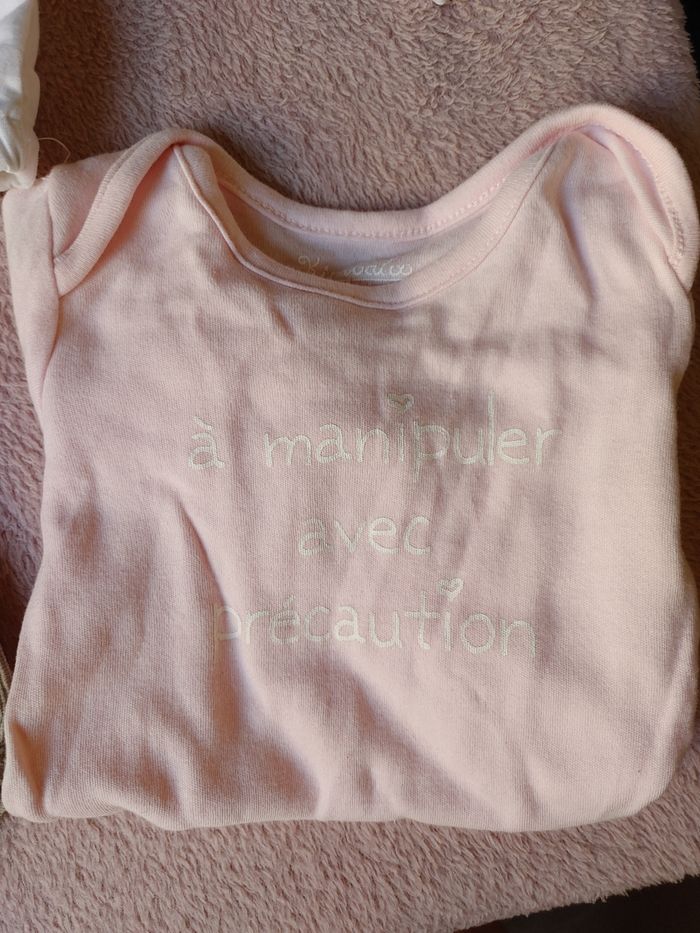 Lot de vêtements  fille 9 mois - photo numéro 6