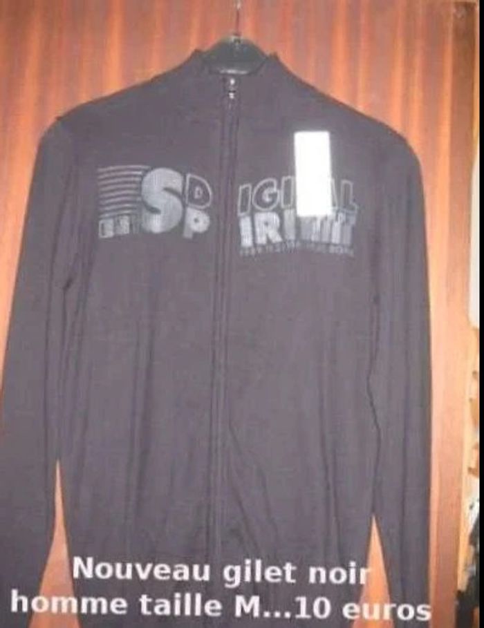 Nouveau  gilet  noir  homme taille  M