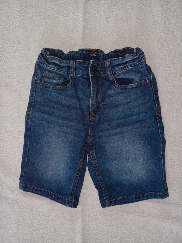 Lot vêtements garçons été. 8 ans. Très bon état. - photo numéro 6