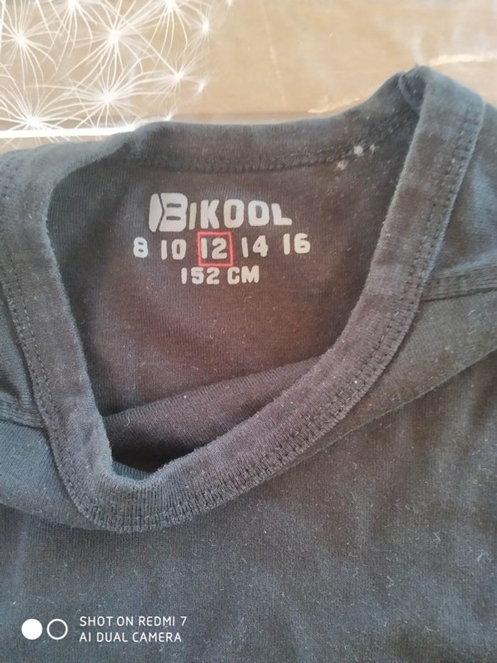 Top manches courtes - photo numéro 2