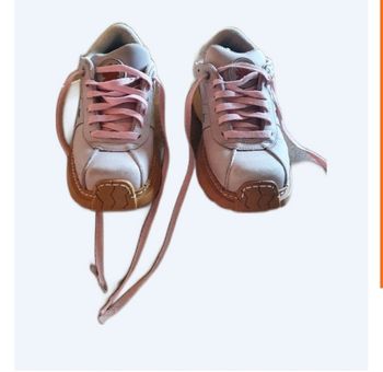 Chaussure de marque ART