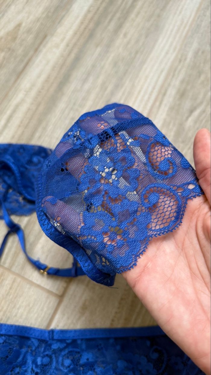 Ensemble lingerie taille M - photo numéro 2