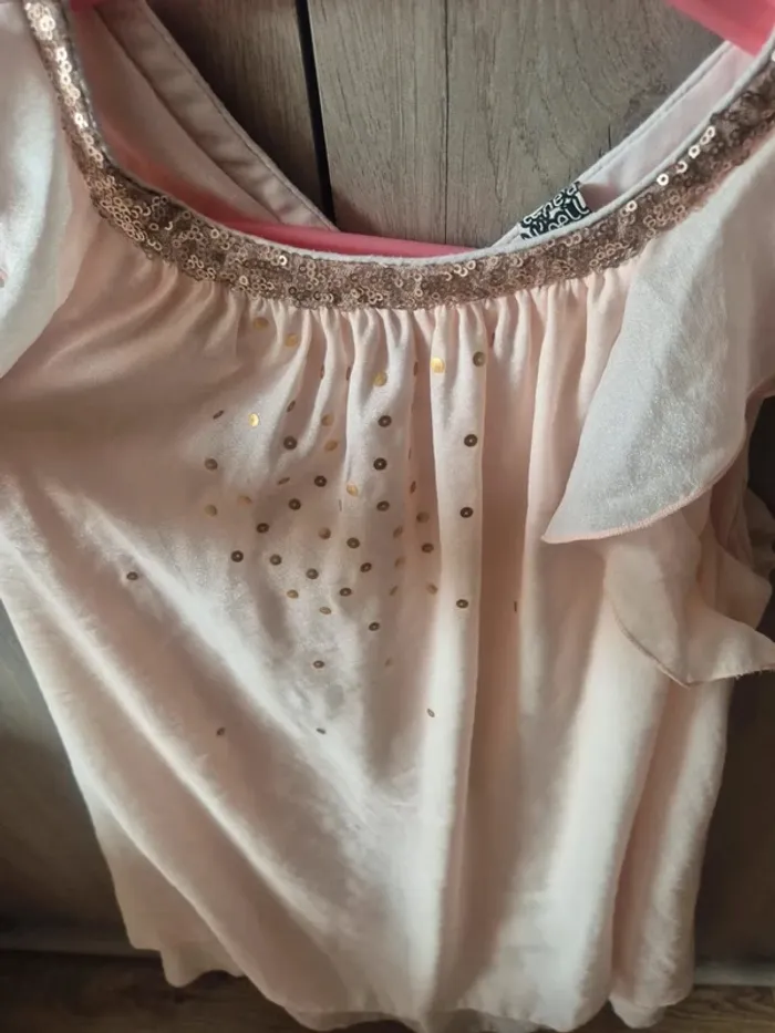 Robe pour événements tape à l'œil beige rosé 10 ans neuve jamais portée - photo numéro 2