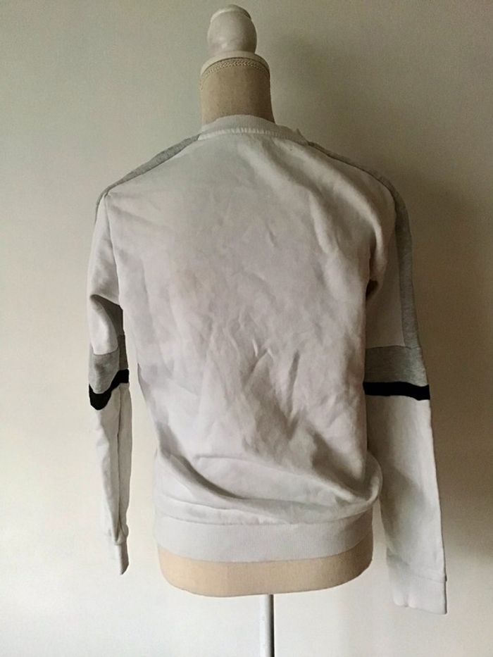 Pull taille XS marque Kiabi blanc noir gris (1223) - photo numéro 4