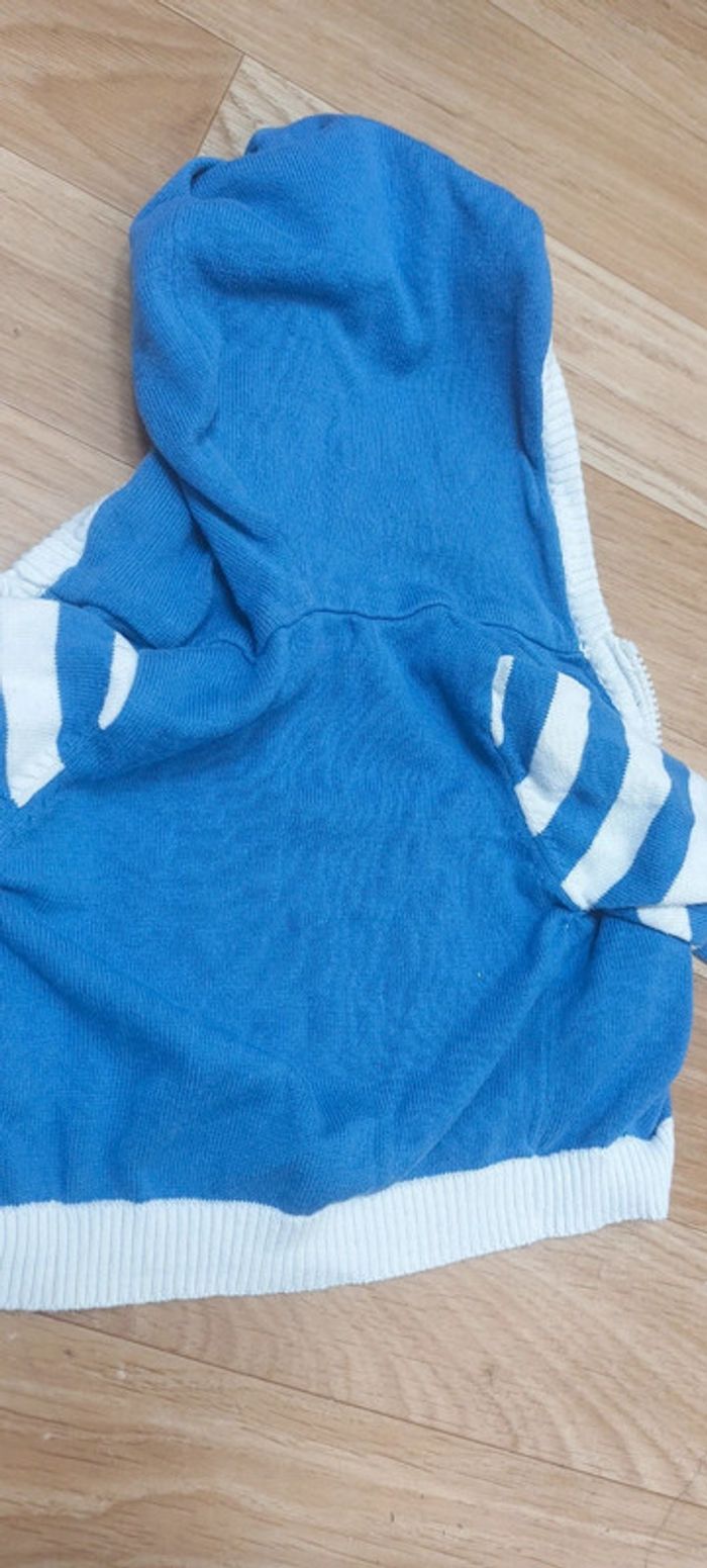 Veste taille 3 mois jamais portée - photo numéro 5