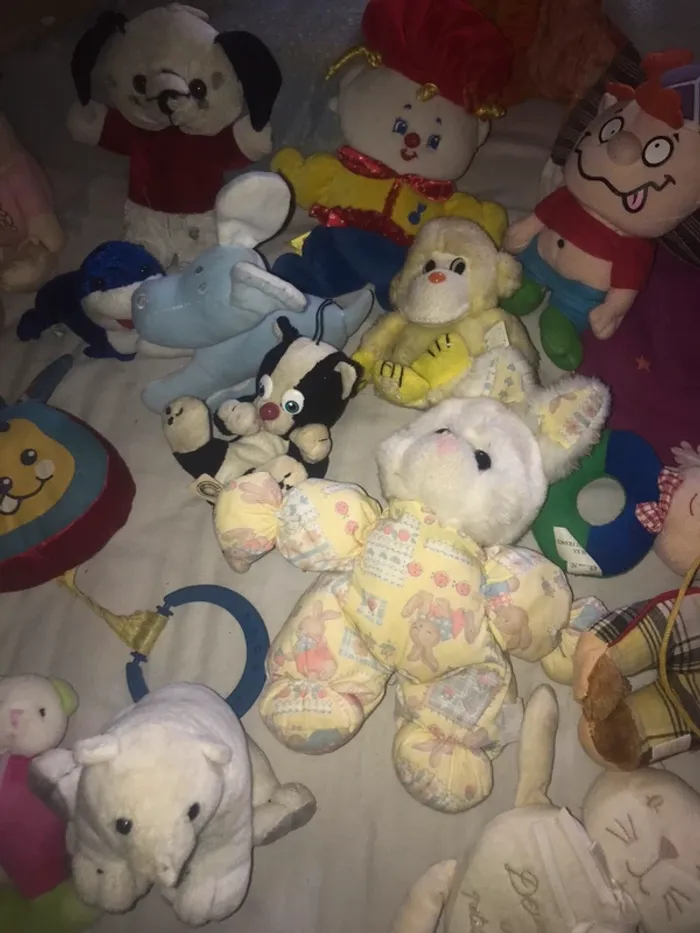 Gros lot de peluche - photo numéro 2