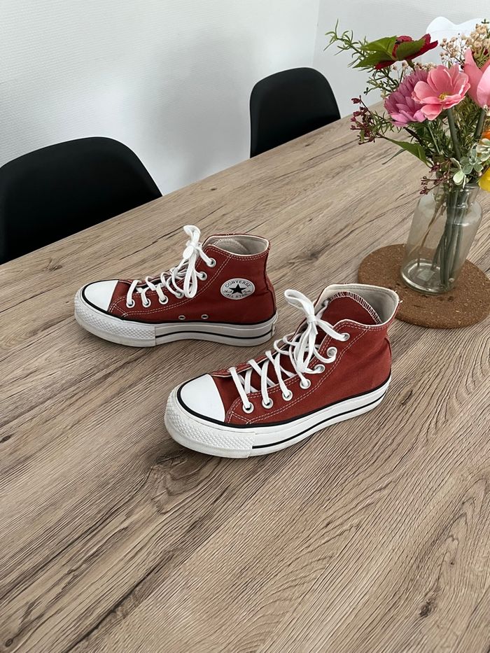 Converses - photo numéro 2