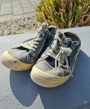 Baskets grise Palladium pointure 28