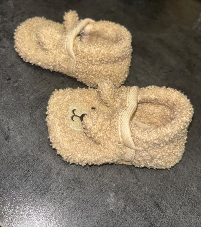 Chaussons bébé - photo numéro 4