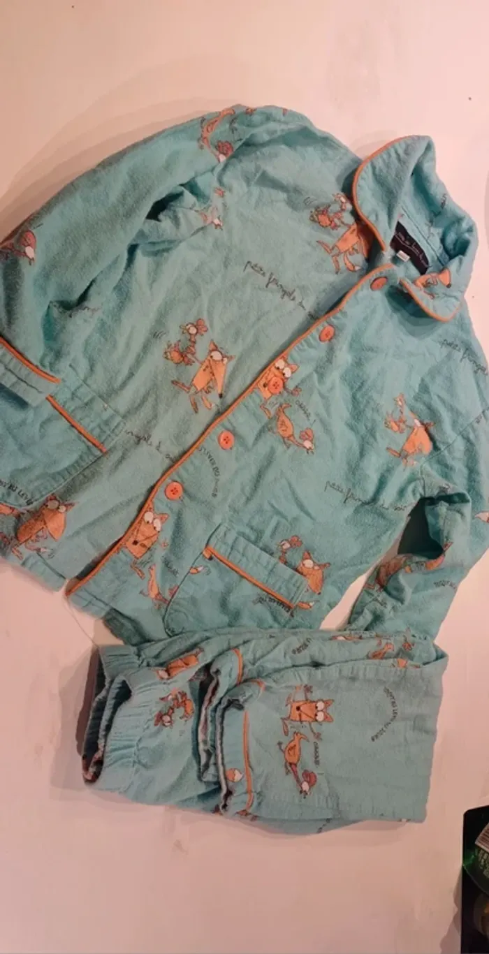 Pyjama 2 pièces  jusqu'au lever du jour taille 6 ans