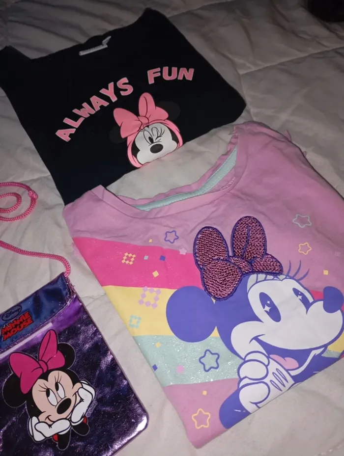 Lot de t-shirt et sacoche Minnie - photo numéro 2