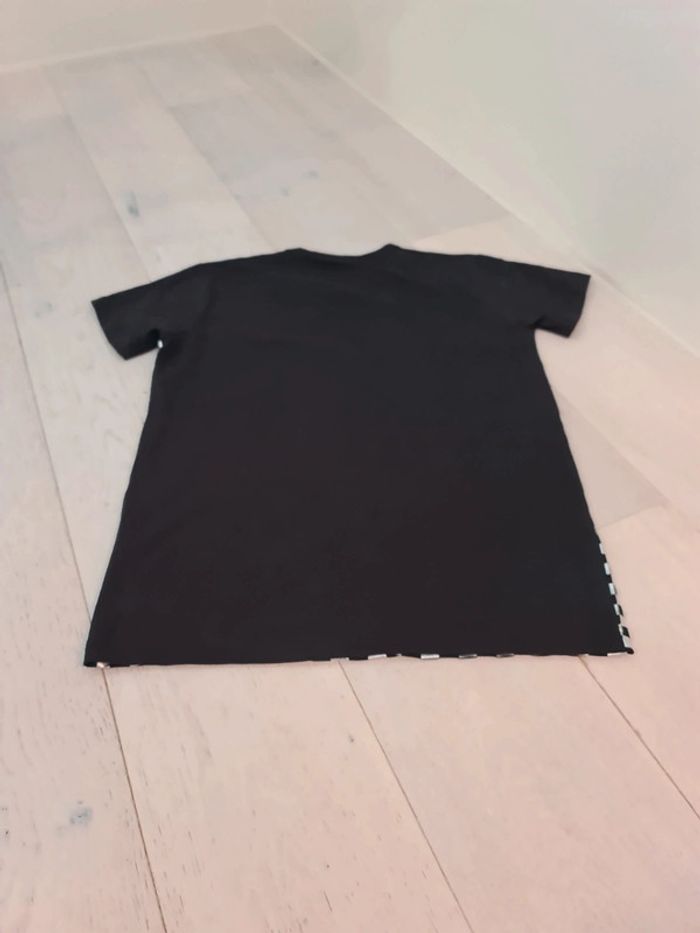 Tee-shirt neuf taille M - photo numéro 2