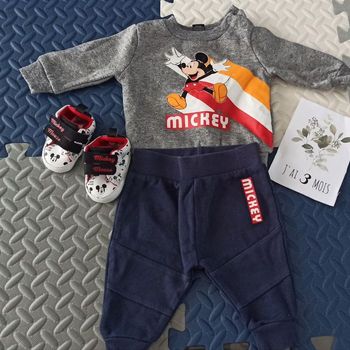 Ensemble Mickey