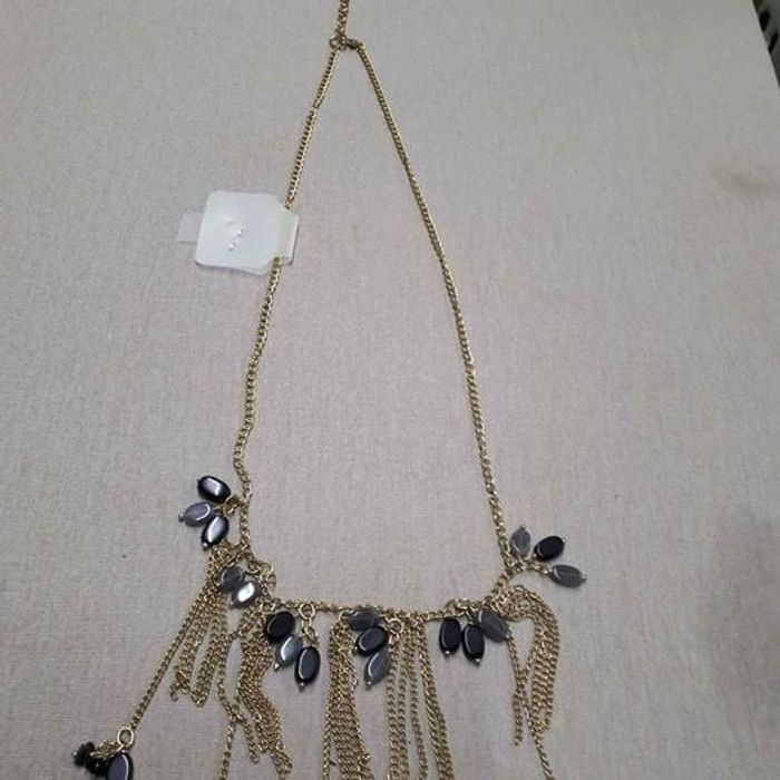 Collier avec multiples chainettes - photo numéro 2