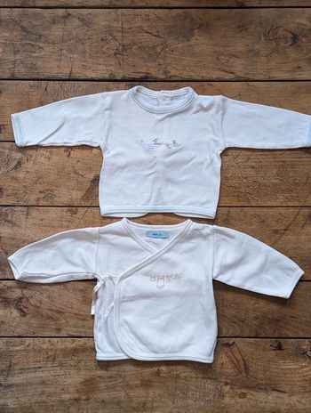 Lot de 2 brassières taille naisance