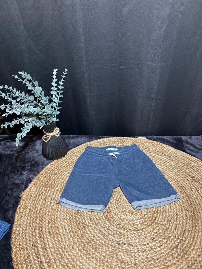 Short garçon taille 8 ans