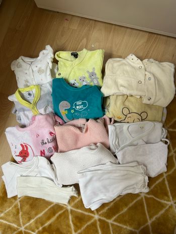 Lot vêtements bébé naissance