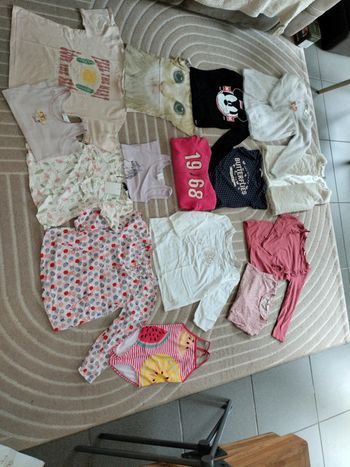 Lot  vêtements d été taille 7/8 ans