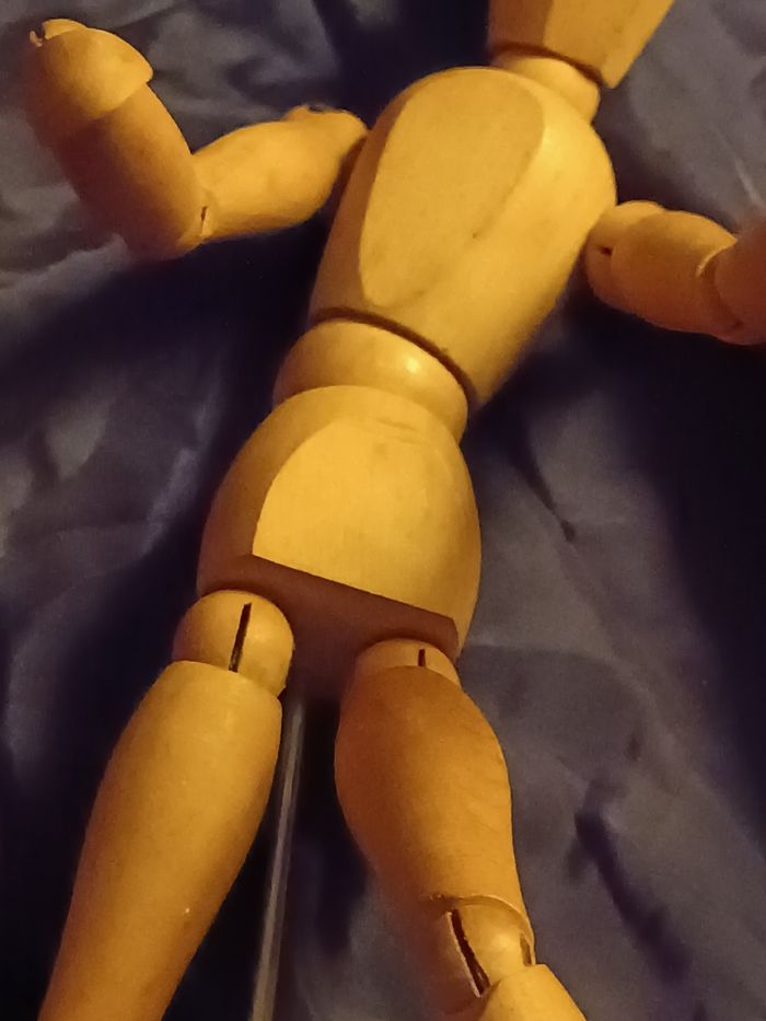 Mannequin articulé en bois dessin - photo numéro 6