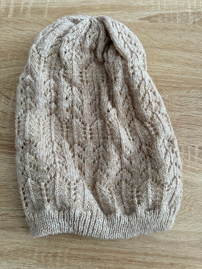 Bonnet doublé beige brillant neuf Claire's